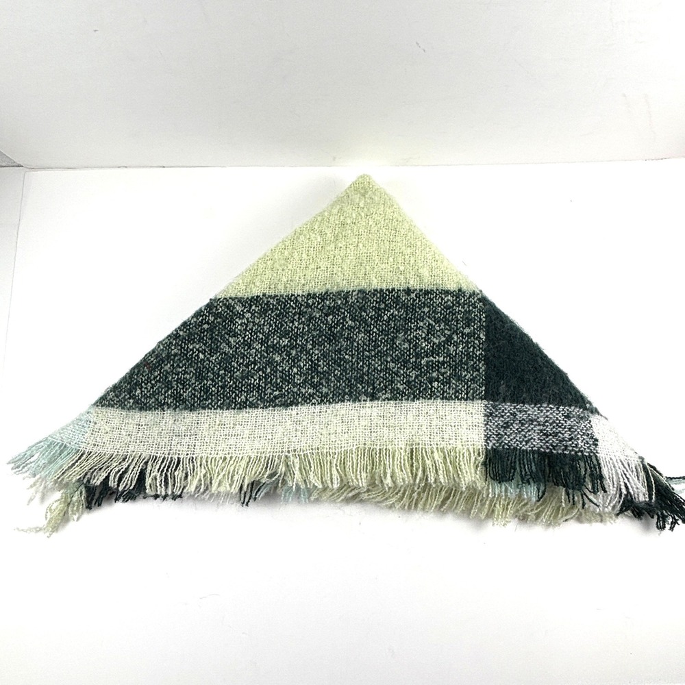 New Sonoma Plaid Triangle Scarf Women OS Green Recycled Polyester Fringed Wrap